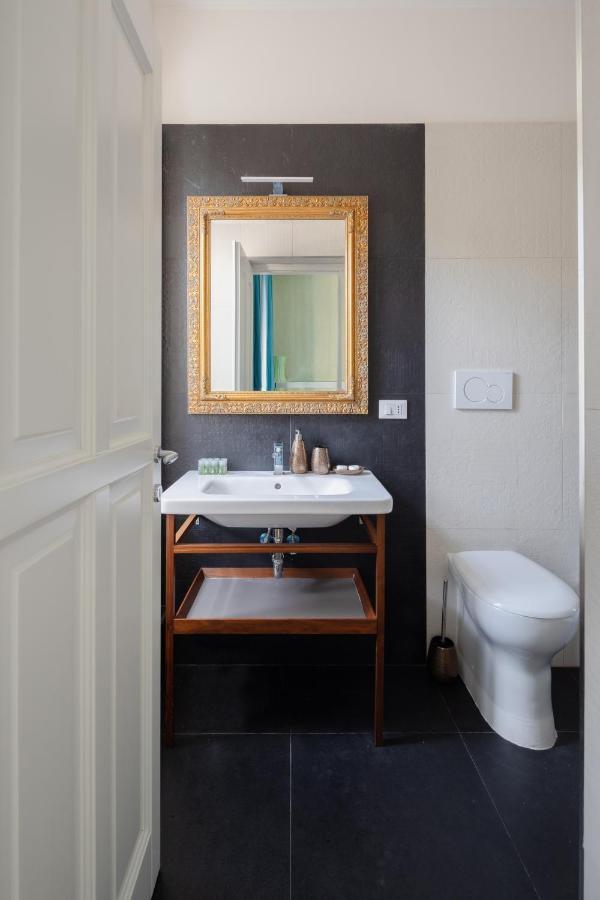 The Termini Apartment By Omen Hospitality Roma Ngoại thất bức ảnh