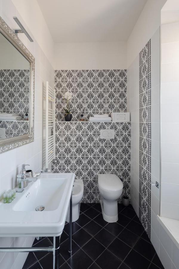 The Termini Apartment By Omen Hospitality Roma Ngoại thất bức ảnh
