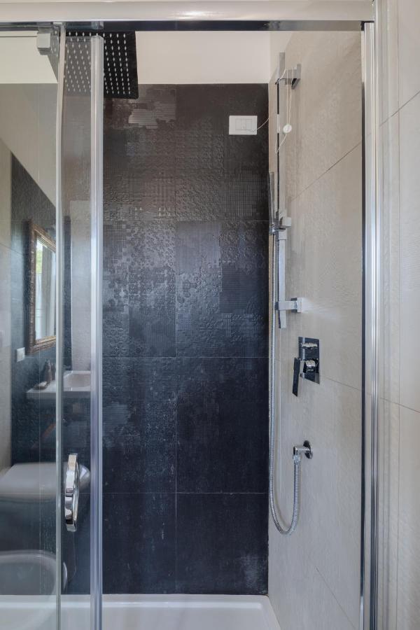 The Termini Apartment By Omen Hospitality Roma Ngoại thất bức ảnh